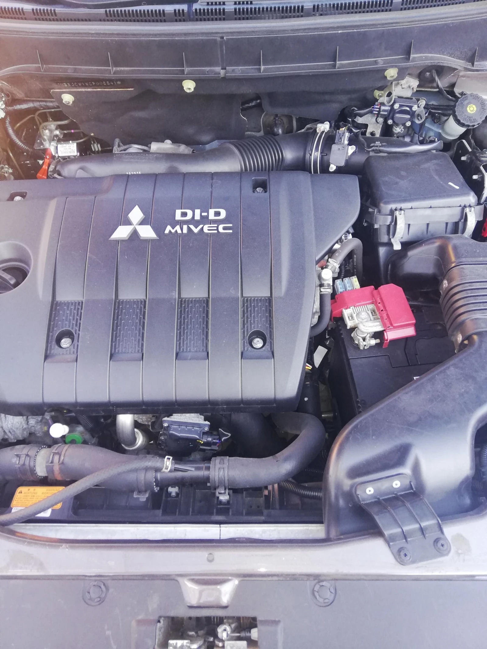 Mitsubishi Outlander 2.0 DIESEL УНИКАТ - изображение 7