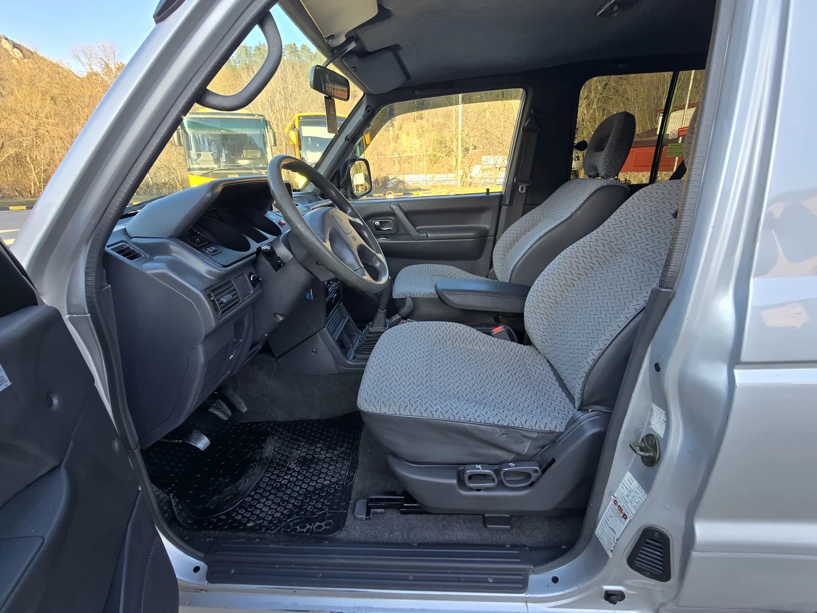 Mitsubishi Pajero ������ ���� ���������� ���� ������ | Mobile.bg � ����������� 13