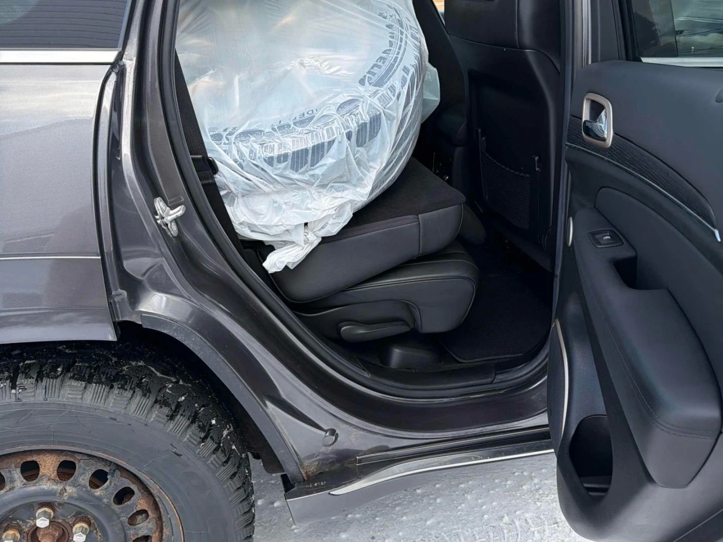 Jeep Grand cherokee SUMMIT* Distronic* Обдух* Подгрев, снимка 15 - Автомобили и джипове - 53853243