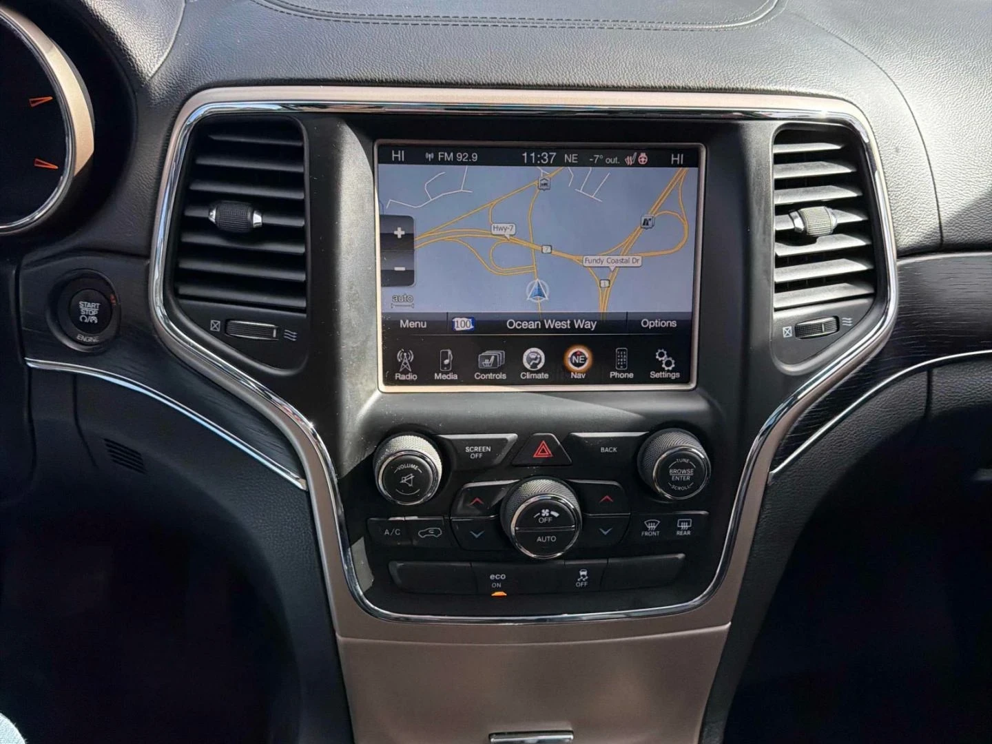 Jeep Grand cherokee SUMMIT* Distronic* Обдух* Подгрев, снимка 10 - Автомобили и джипове - 53853243