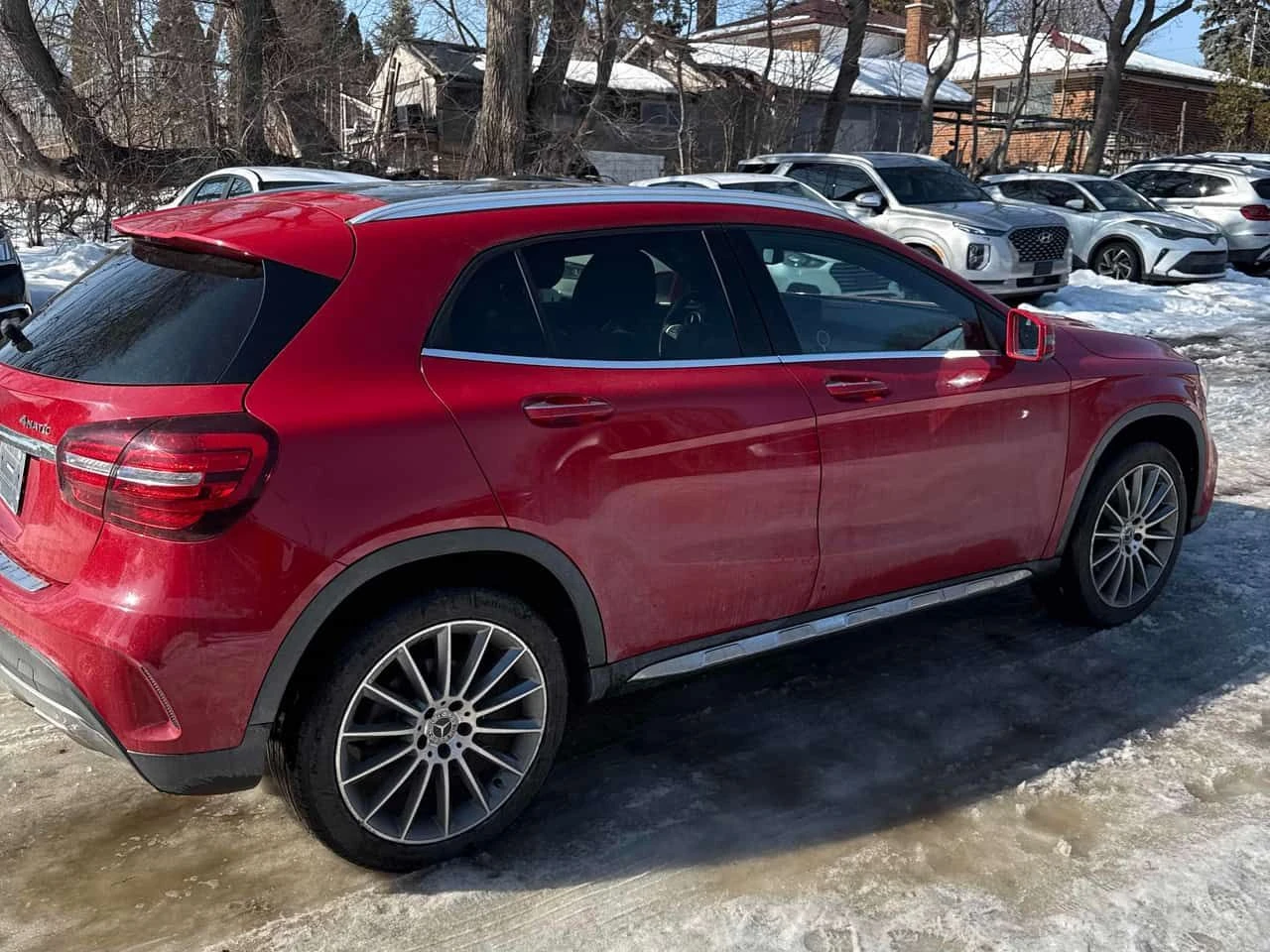 Mercedes-Benz GLA 250 * CARFAX * 2 ����� * ���� * KEYLESS | Mobile.bg � ����������� 3