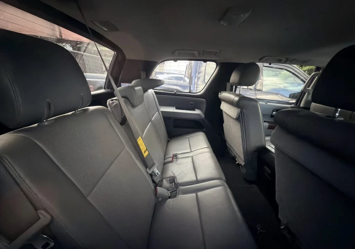 Toyota Sequoia PLATINUM * AWD * FACE * 1 СОБСТВЕНИК * CARFAX * , снимка 8 - Автомобили и джипове - 54839212