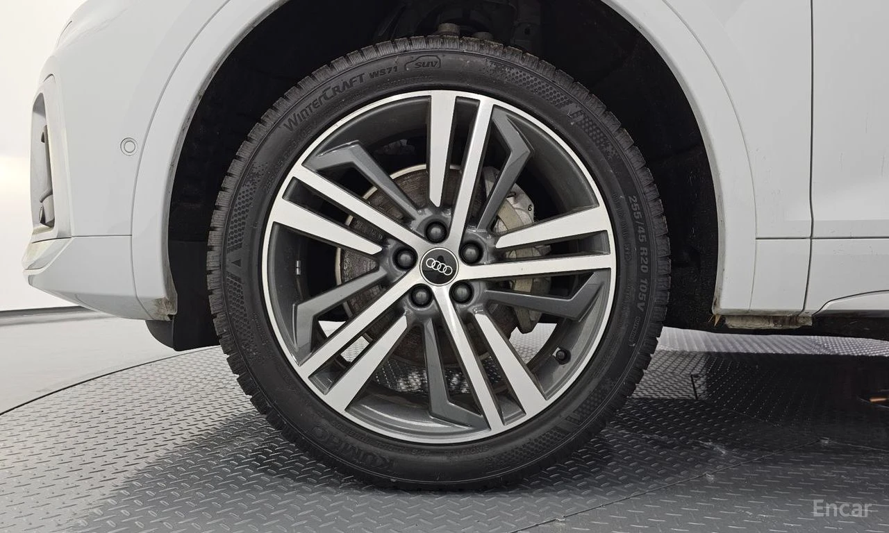 Audi Q5 * ФИКСИРАНА ЦЕНА ДО БЪЛГАРИЯ * АВТОКРЕДИТ, снимка 6 - Автомобили и джипове - 55421847