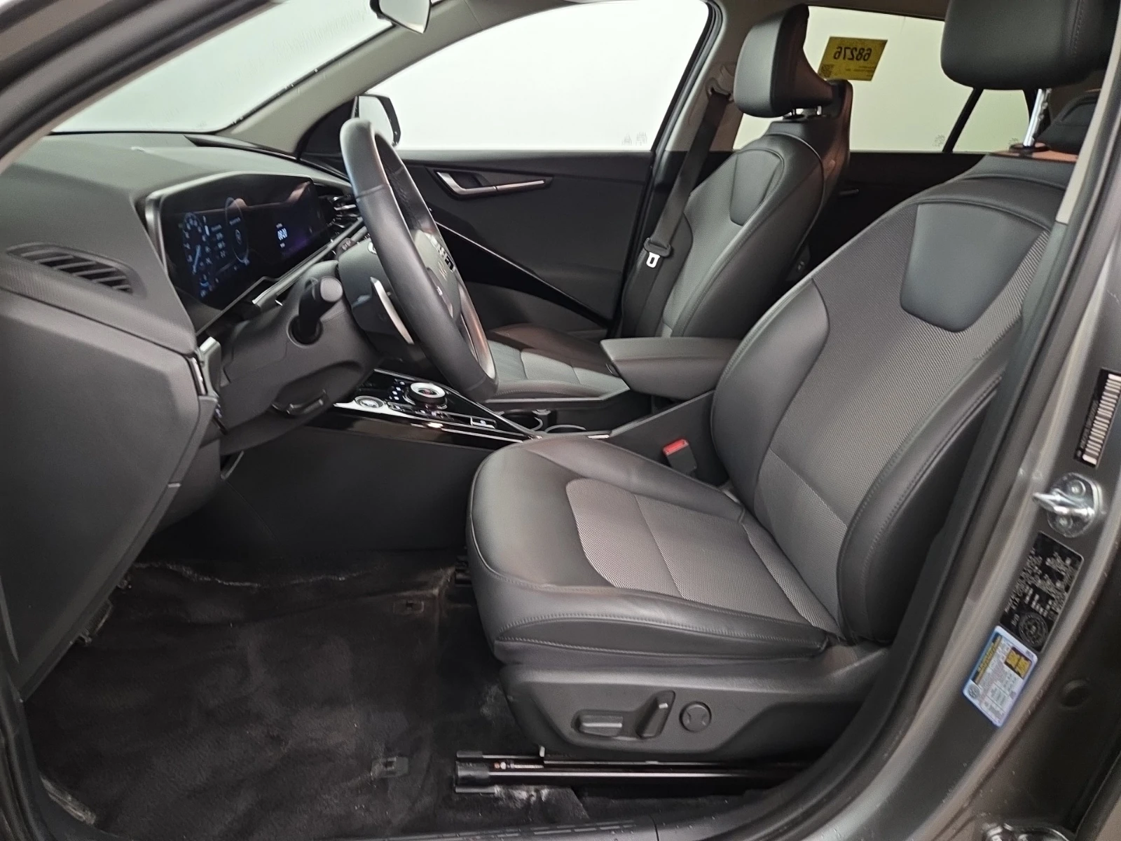 Kia Niro  Wind+ , снимка 7 - Автомобили и джипове - 55875438