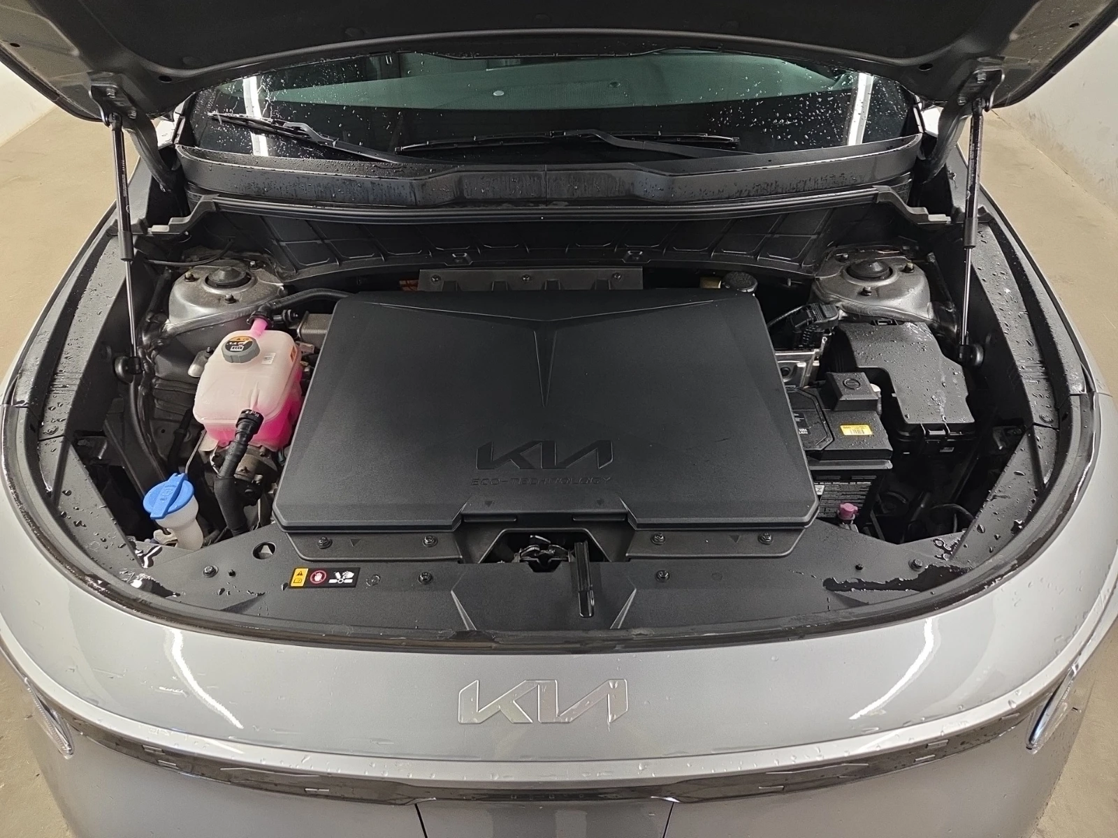 Kia Niro  Wind+ , снимка 15 - Автомобили и джипове - 55875438