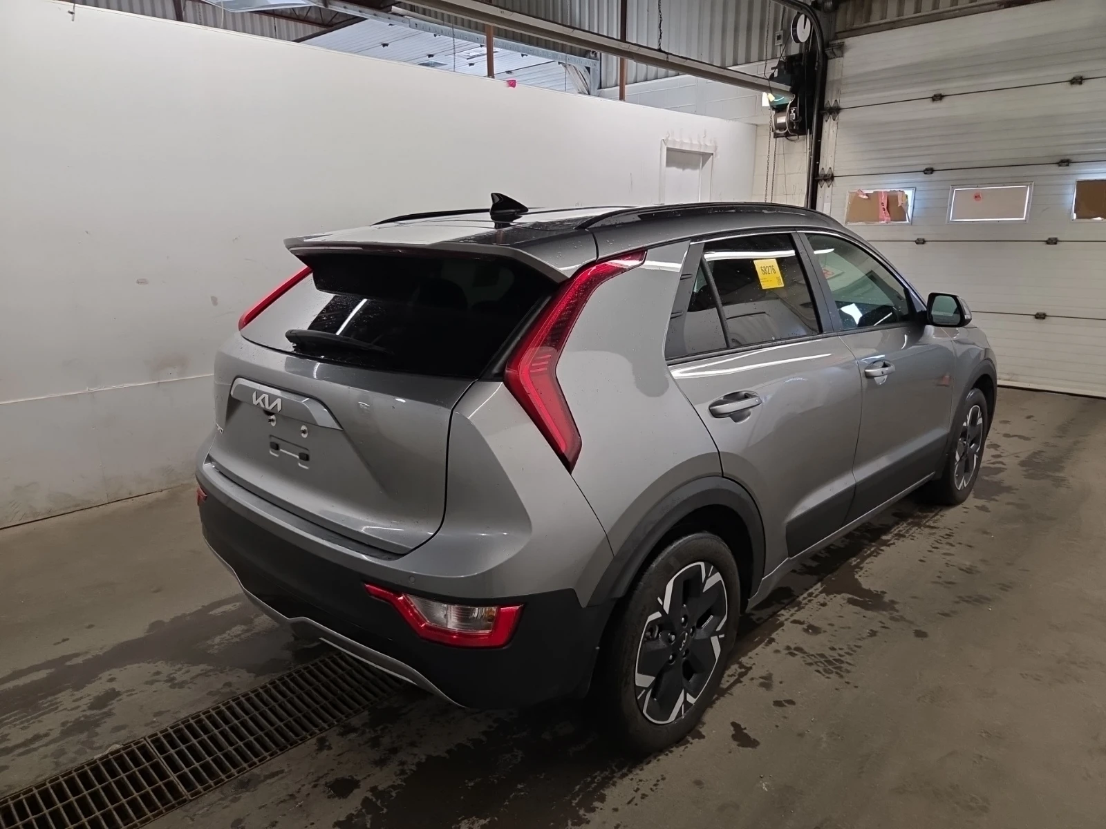 Kia Niro  Wind+ , снимка 4 - Автомобили и джипове - 55875438
