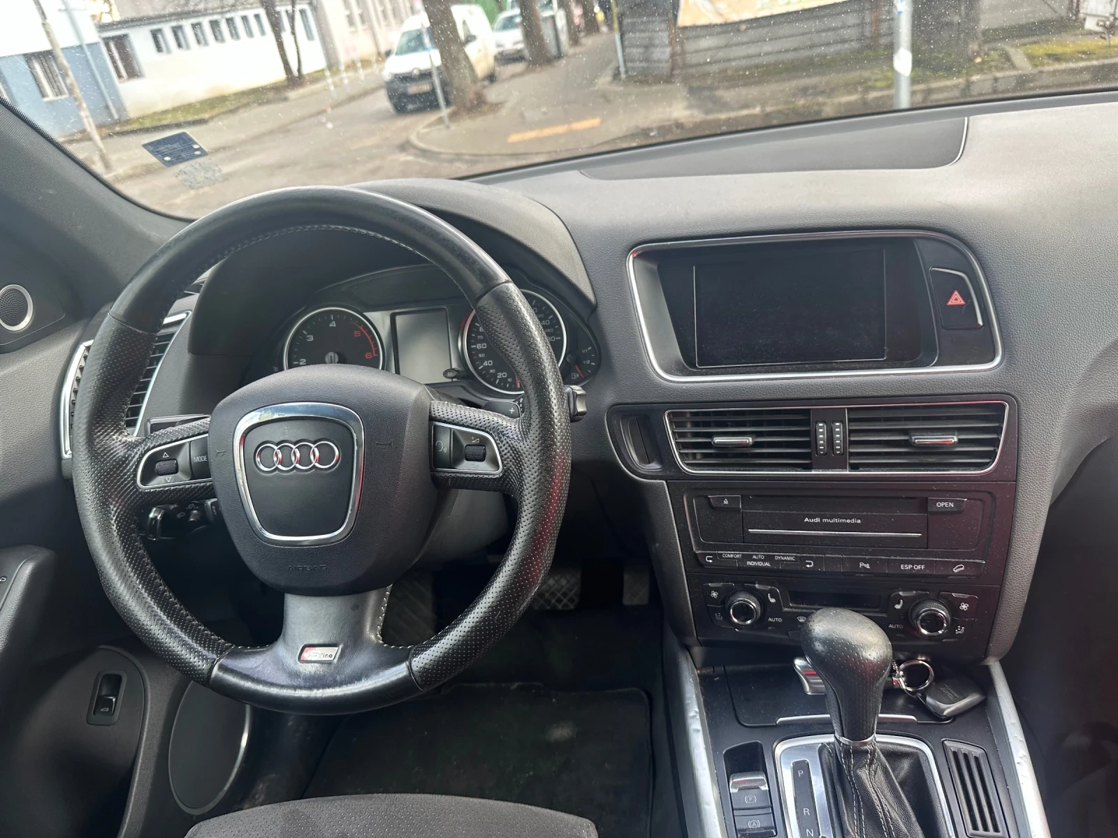 Audi Q5 3.0 TDI, снимка 5 - Автомобили и джипове - 56017871