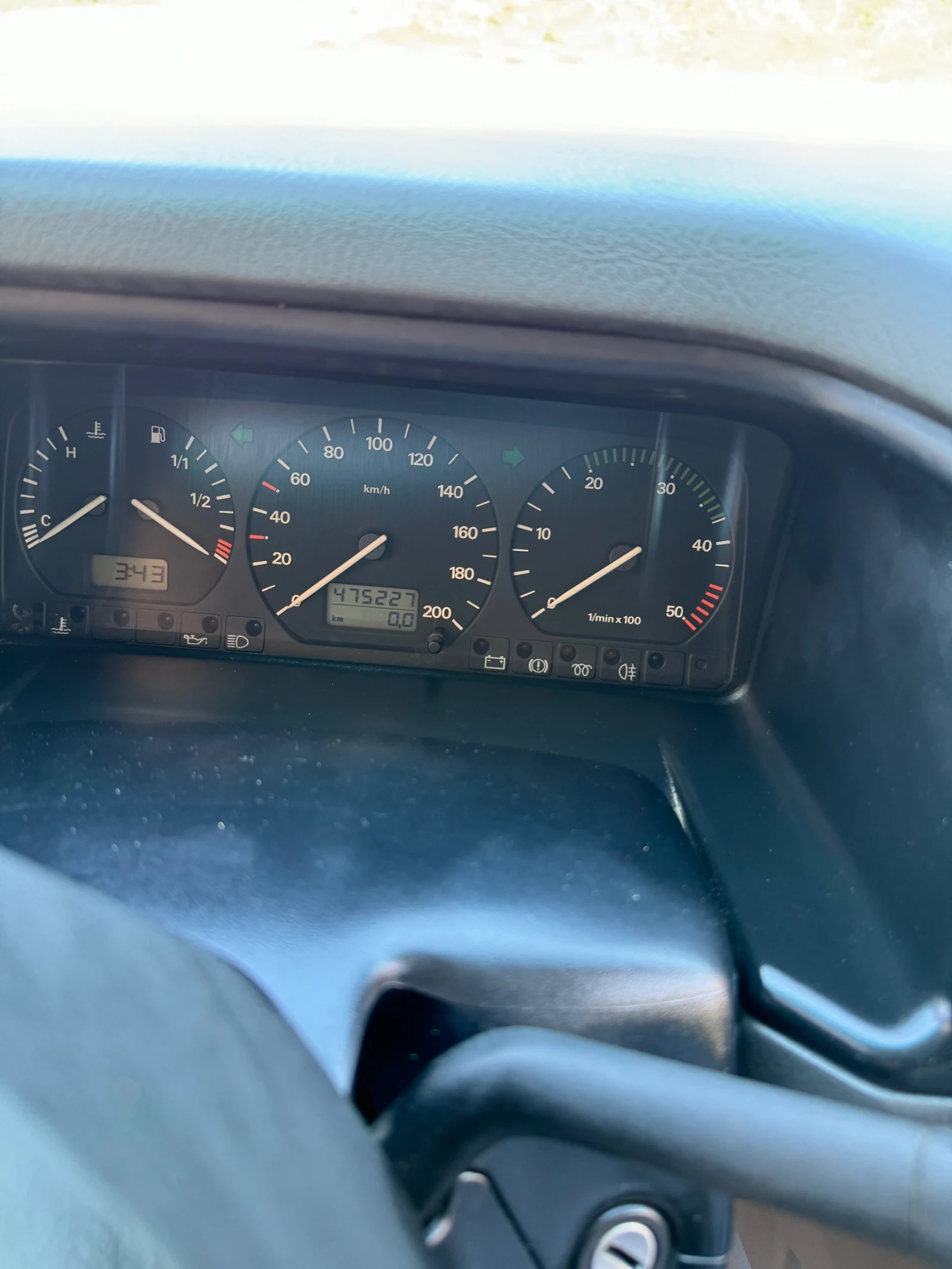 VW Caravelle  - изображение 9