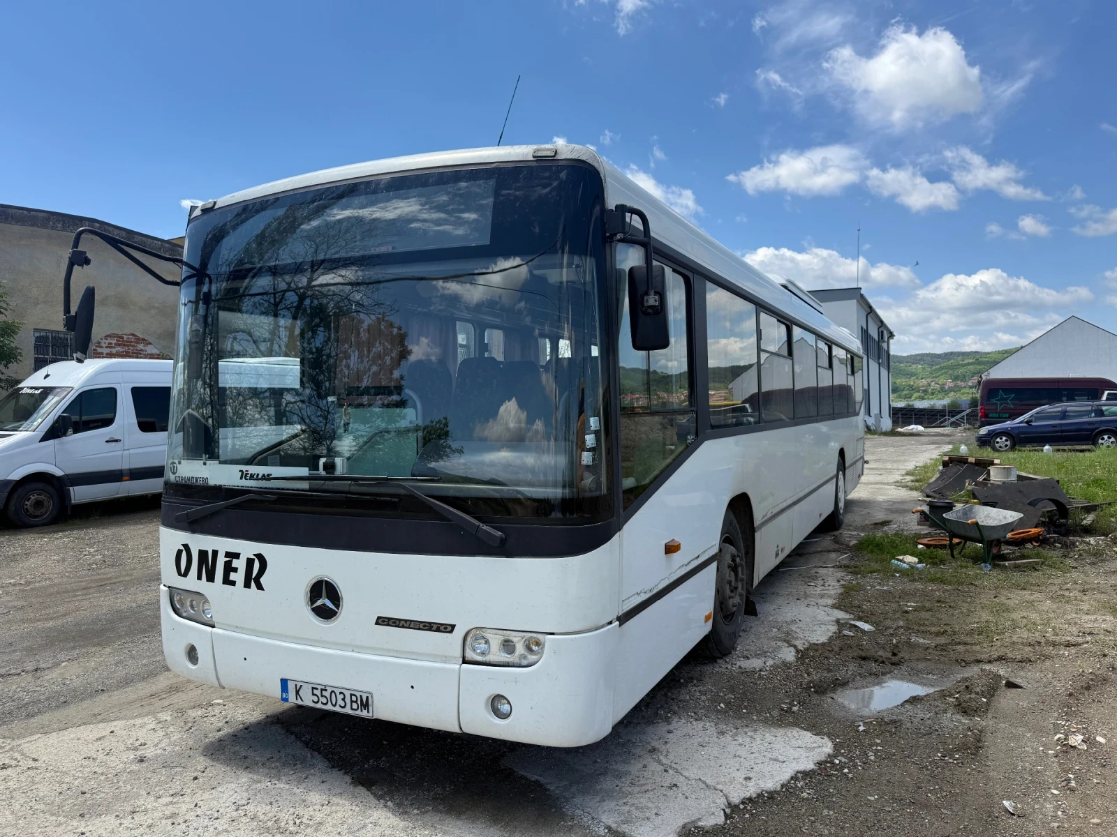 Mercedes-Benz Conecto