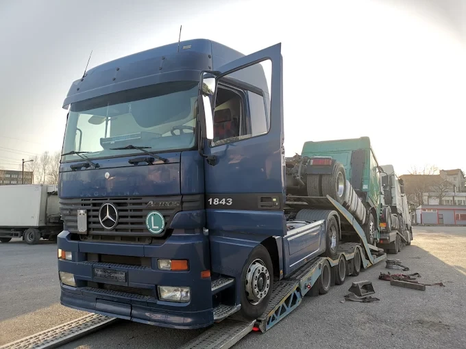 Mercedes-Benz Actros, снимка 2 - Камиони - 53744881