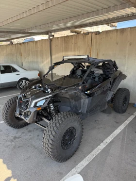  Can-Am Maverick X3