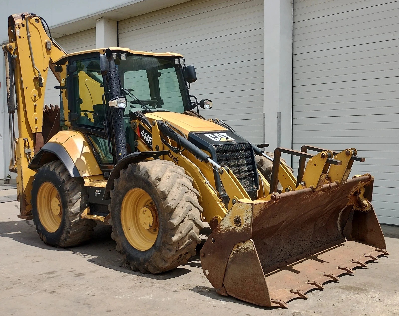 Багер Cat 444F2, снимка 1