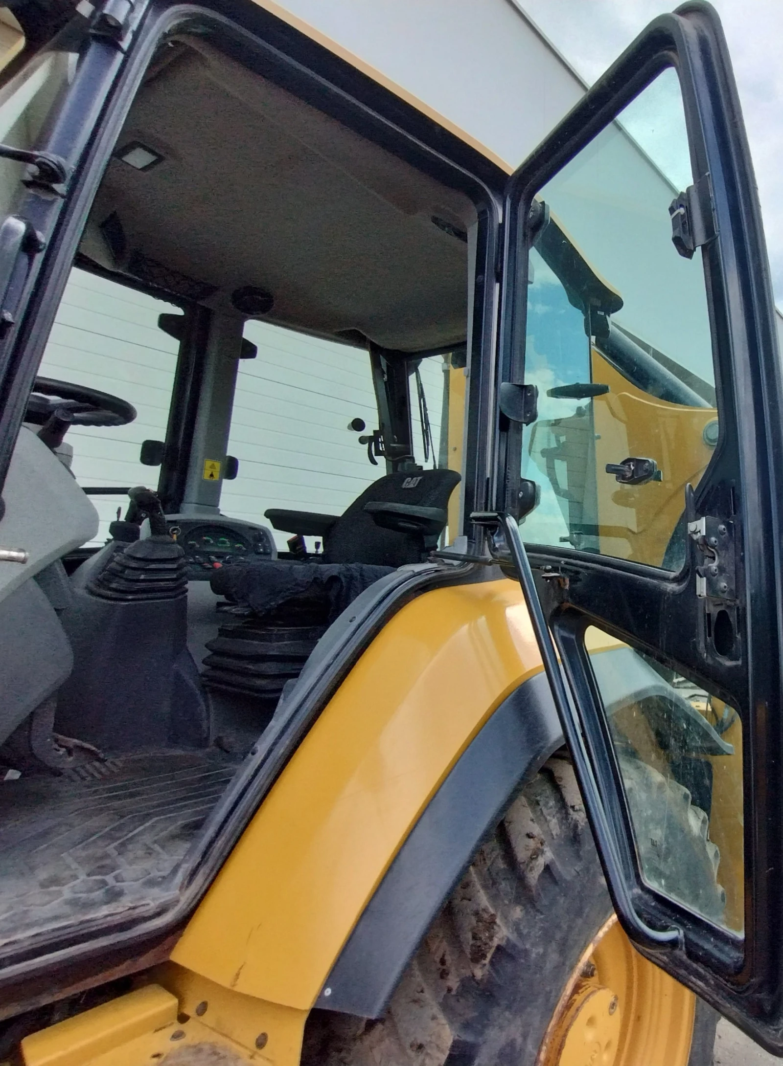 Багер Cat 444F2 - изображение 10
