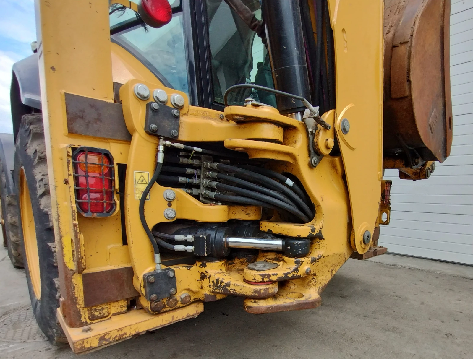 Багер Cat 444F2 - изображение 9