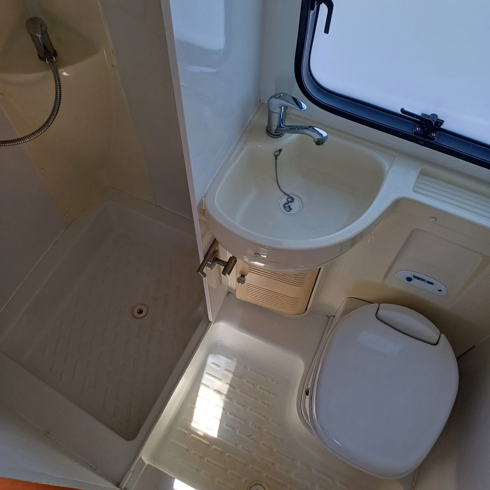 ������ XGO | Mobile.bg � ����������� 15