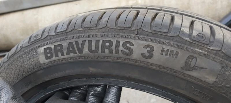 Гуми Летни 235/45R17, снимка 7 - Гуми и джанти - 32913709