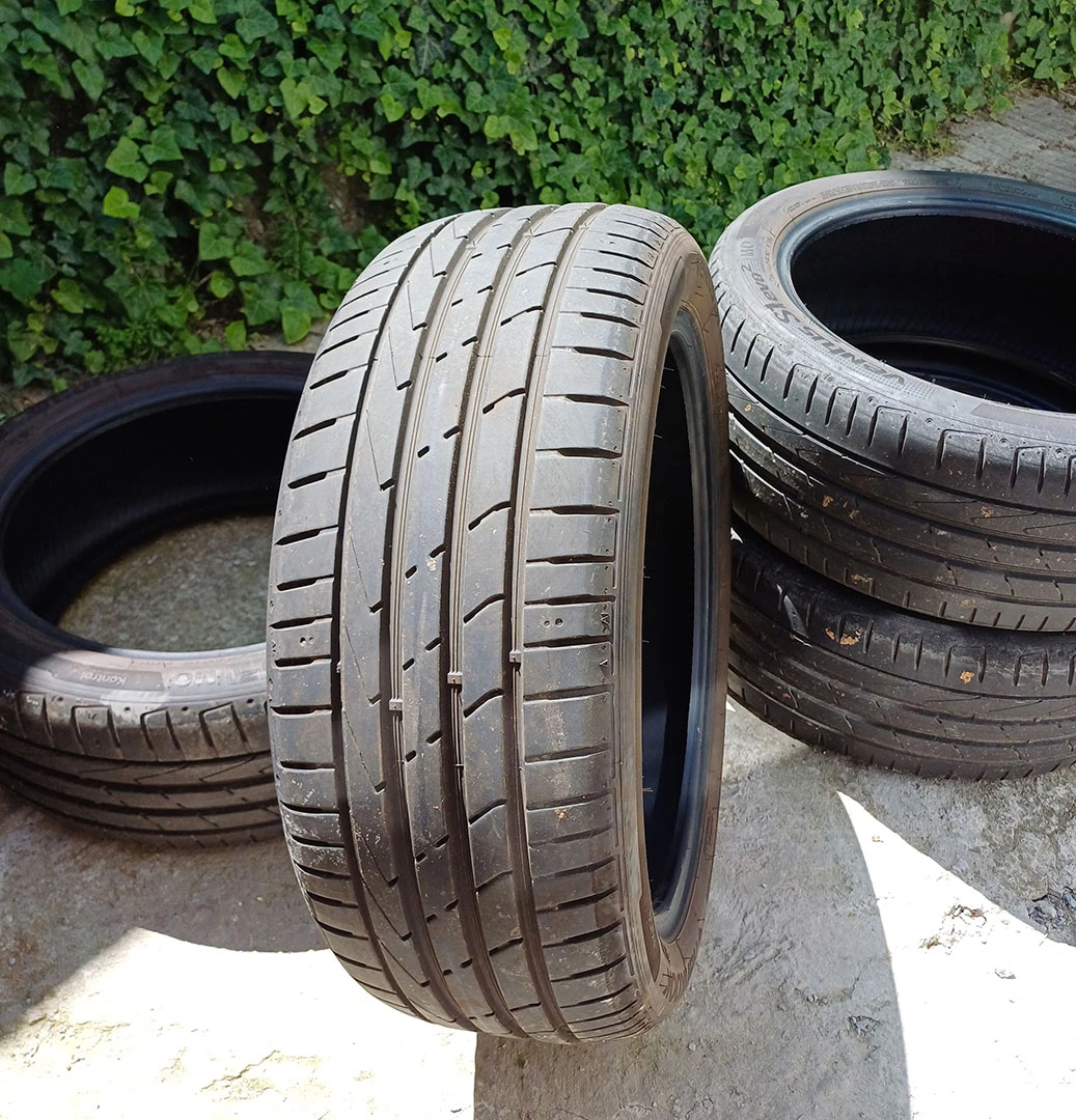 Гуми Летни 225/45R18