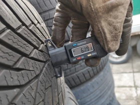 Гуми Зимни 225/50R17, снимка 8 - Гуми и джанти - 48892952