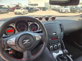 Nissan 370Z * Manual * CARFAX * БЕЗ ПЪРВОНАЧАЛНА ВНОСКА, снимка 9