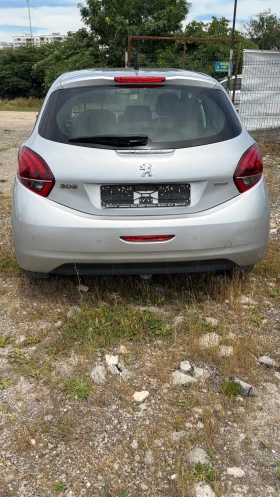 Peugeot 208 Peugeot 208 1.2iEuro 6  Navigation 76000km , снимка 5