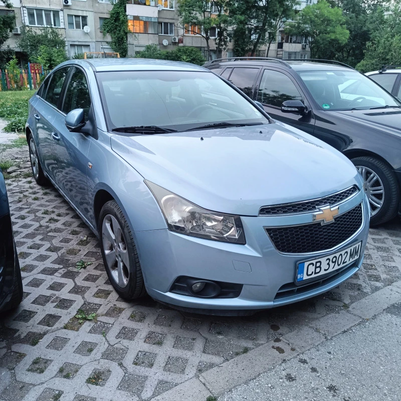 Chevrolet Cruze, снимка 1 - Автомобили и джипове - 47135249