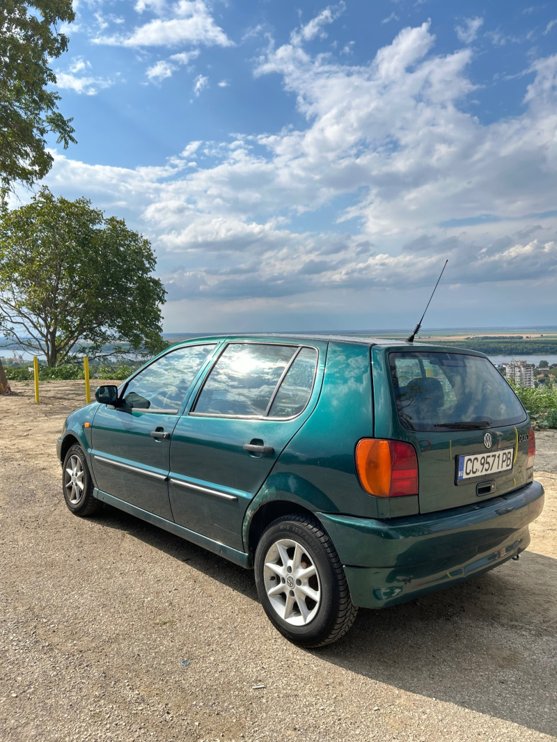 VW Polo  1.4, снимка 10 - Автомобили и джипове - 46800233