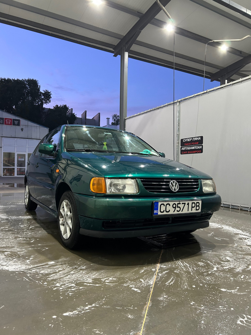 VW Polo  1.4, снимка 7 - Автомобили и джипове - 46800233