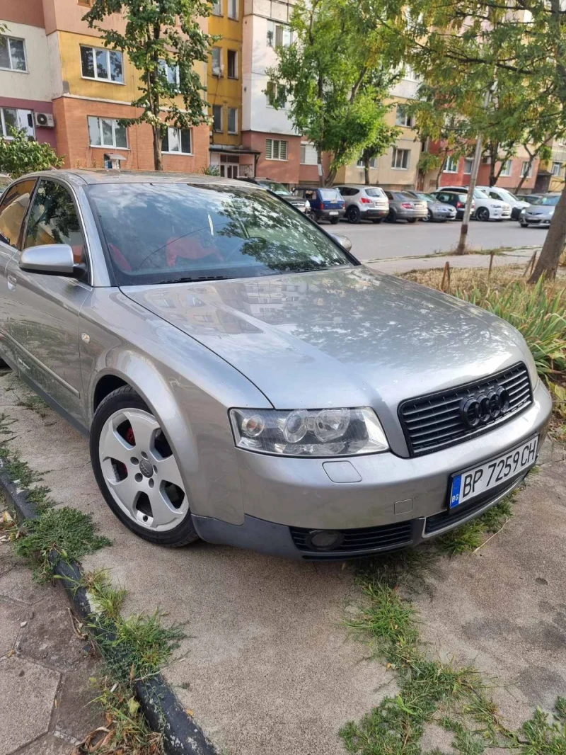 Audi A4 3.0 i, снимка 13 - Автомобили и джипове - 47392287