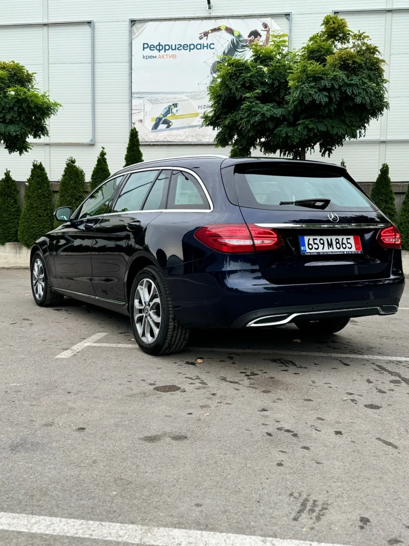 Mercedes-Benz C 220, снимка 7 - Автомобили и джипове - 47507616