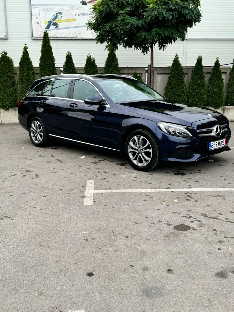 Mercedes-Benz C 220, снимка 5 - Автомобили и джипове - 47507616