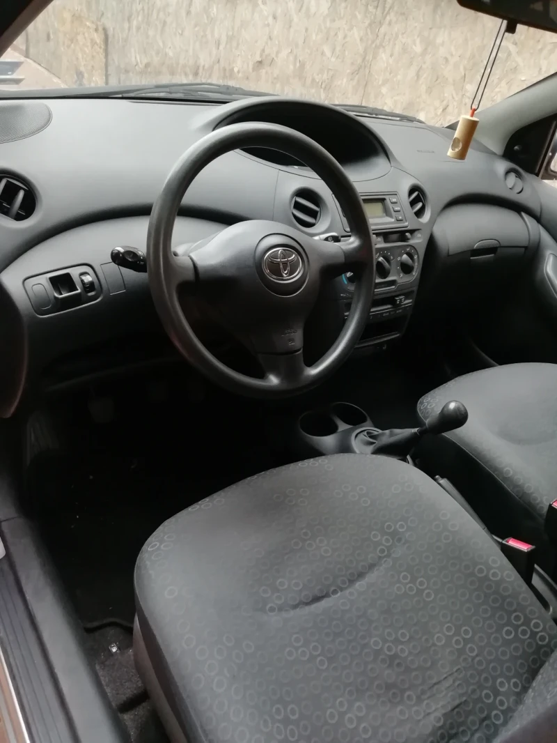 Toyota Yaris, снимка 5 - Автомобили и джипове - 48069681