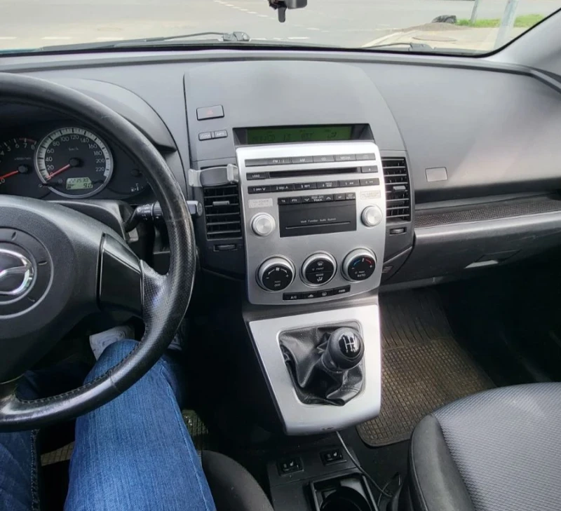 Mazda 5, снимка 9 - Автомобили и джипове - 52514180
