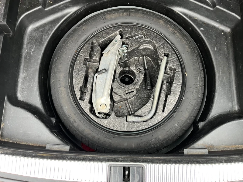 Audi A4 1.8Т BEX Автоматик, снимка 15 - Автомобили и джипове - 49832213