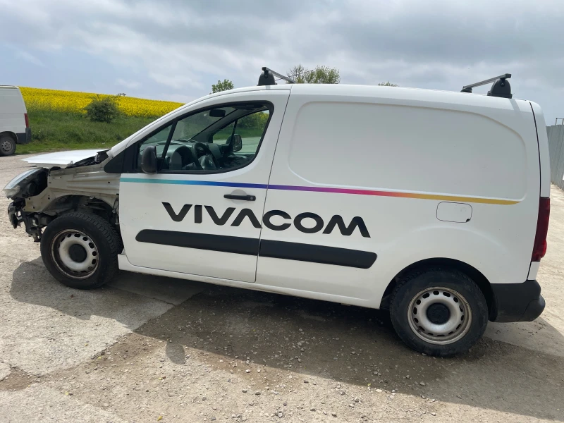 Citroen Berlingo 1.6 Blue HDI, снимка 3 - Автомобили и джипове - 50211142