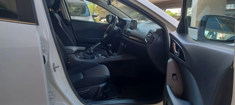 Mazda 3 EURO 6, снимка 6 - Автомобили и джипове - 50543534