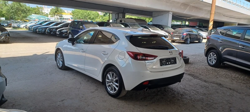 Mazda 3 EURO 6, снимка 4 - Автомобили и джипове - 50543534