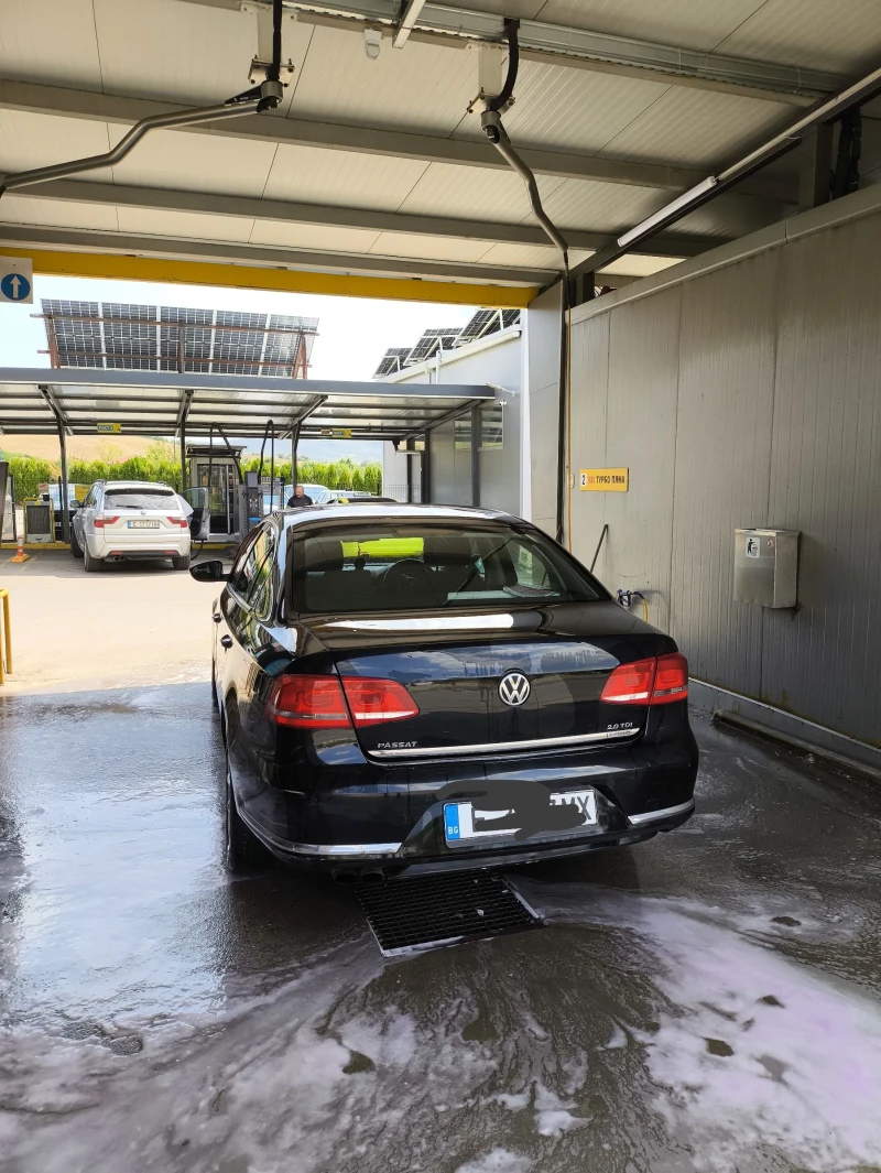 VW Passat, снимка 4 - Автомобили и джипове - 52649823
