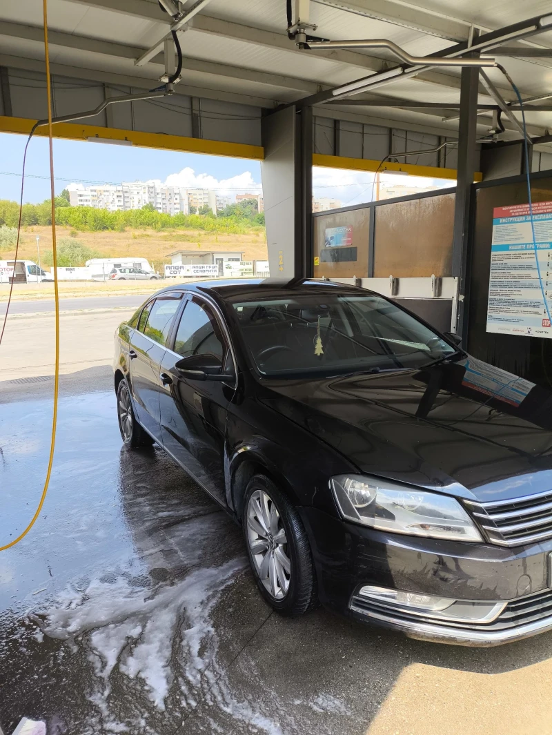 VW Passat, снимка 2 - Автомобили и джипове - 52649823