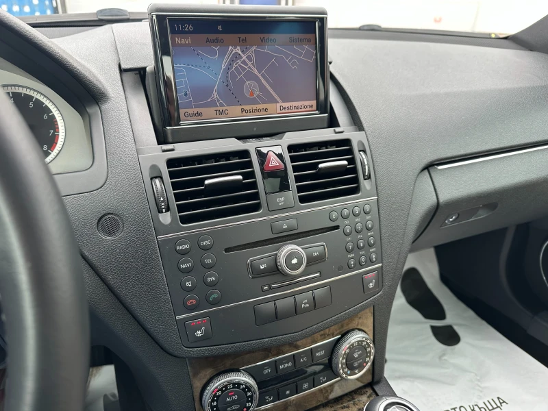 Mercedes-Benz C 280 3.0i 231 к.с. 4matic, снимка 12 - Автомобили и джипове - 53040650