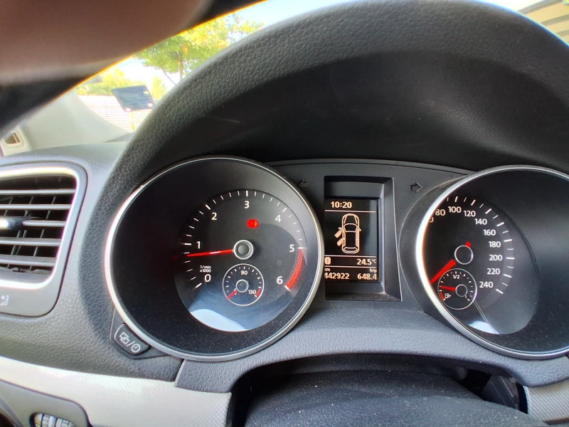 VW Golf, снимка 7 - Автомобили и джипове - 53229552