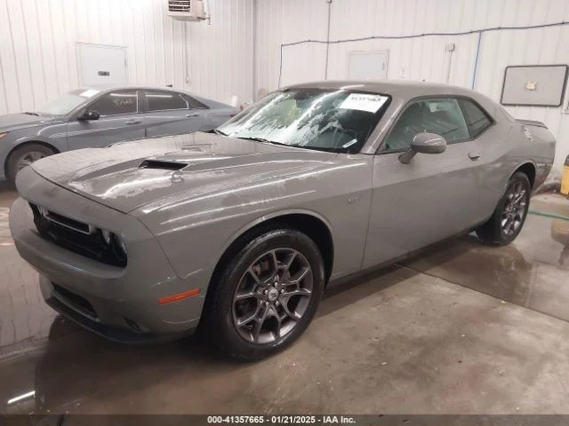 Dodge Challenger, снимка 1 - Автомобили и джипове - 49290121