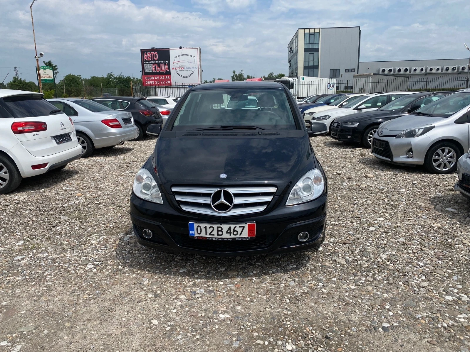 Mercedes-Benz B 180 2.0 NGT - изображение 2