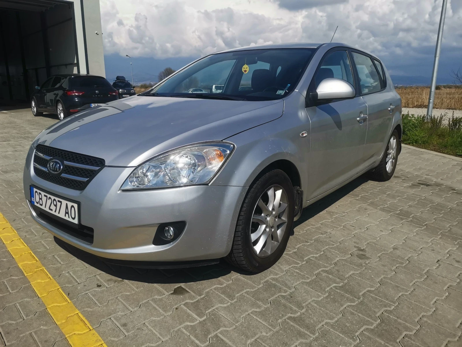 Kia Ceed 2.0 16v АВТОМАТИК - изображение 5