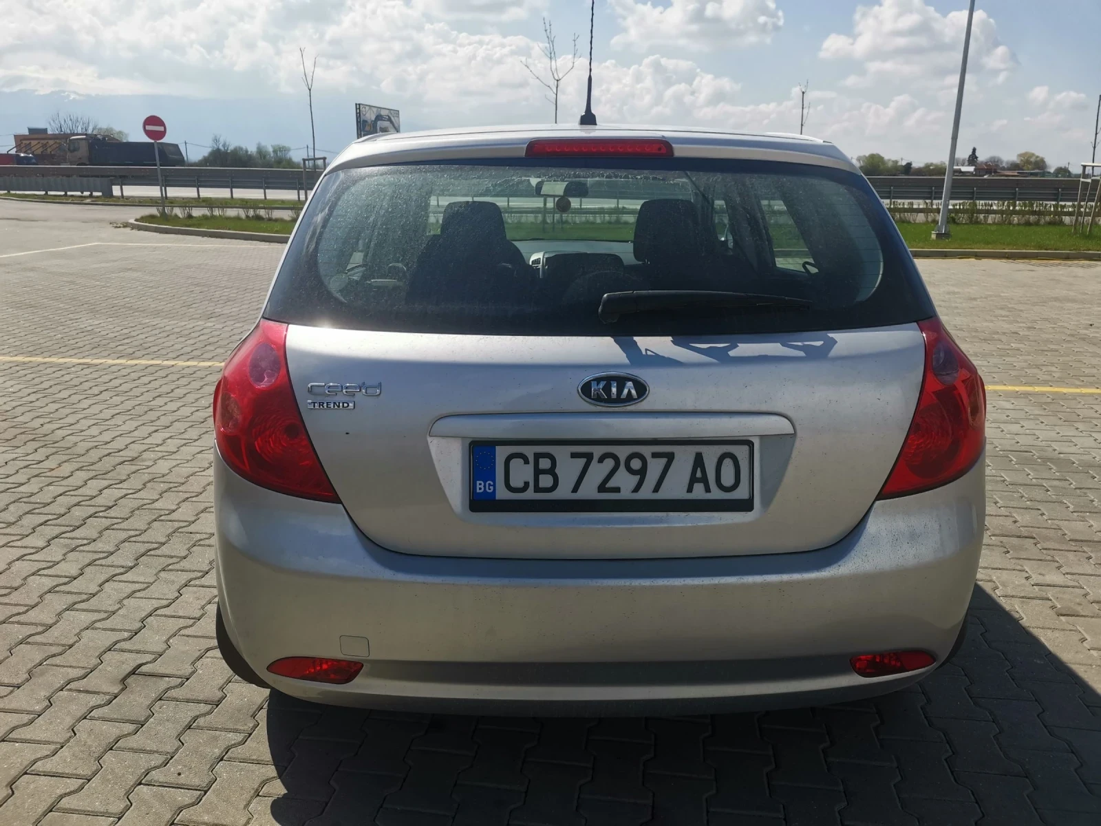 Kia Ceed 2.0 16v АВТОМАТИК - изображение 6