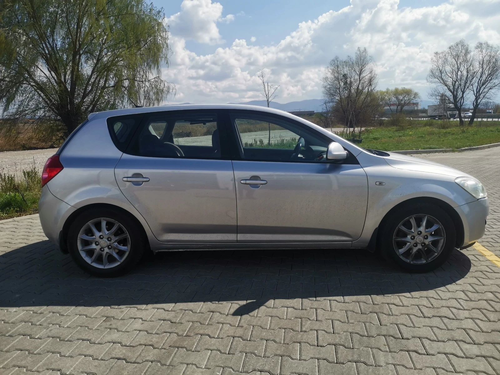 Kia Ceed 2.0 16v АВТОМАТИК - изображение 8