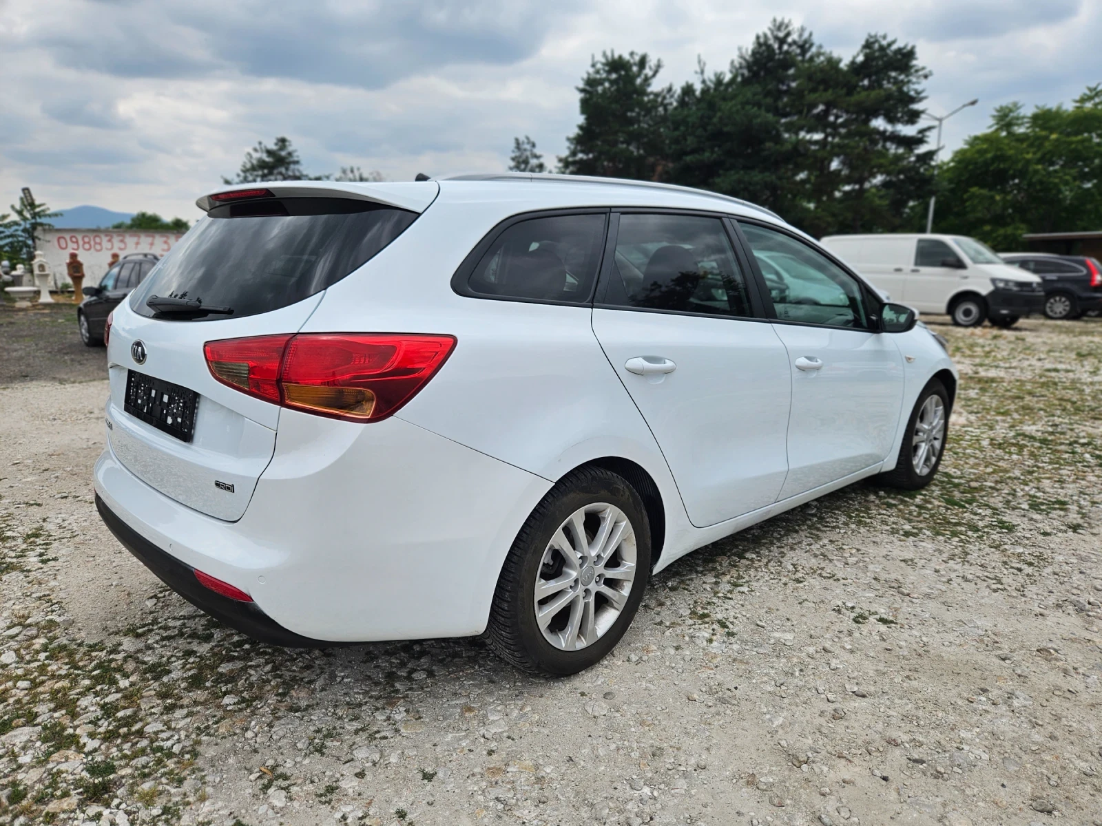 Kia Ceed 1.6/CRDI/184000 - изображение 3