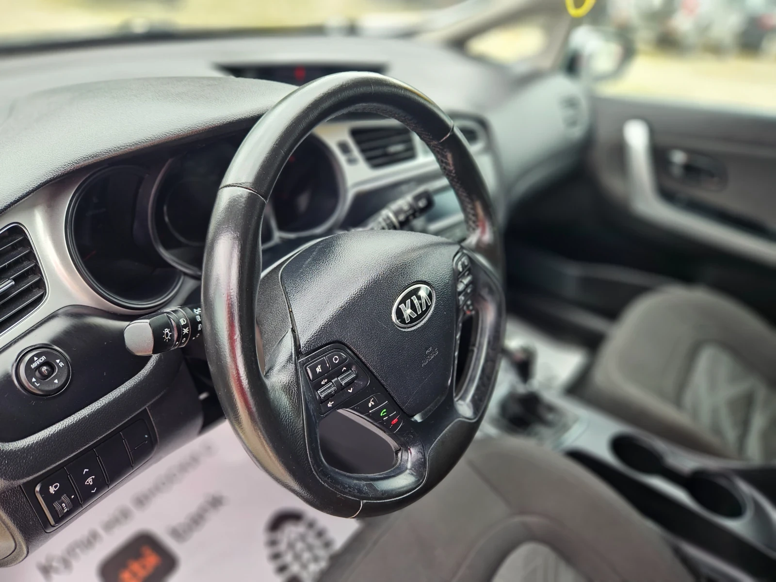 Kia Ceed 1.6/CRDI/184000 - изображение 10