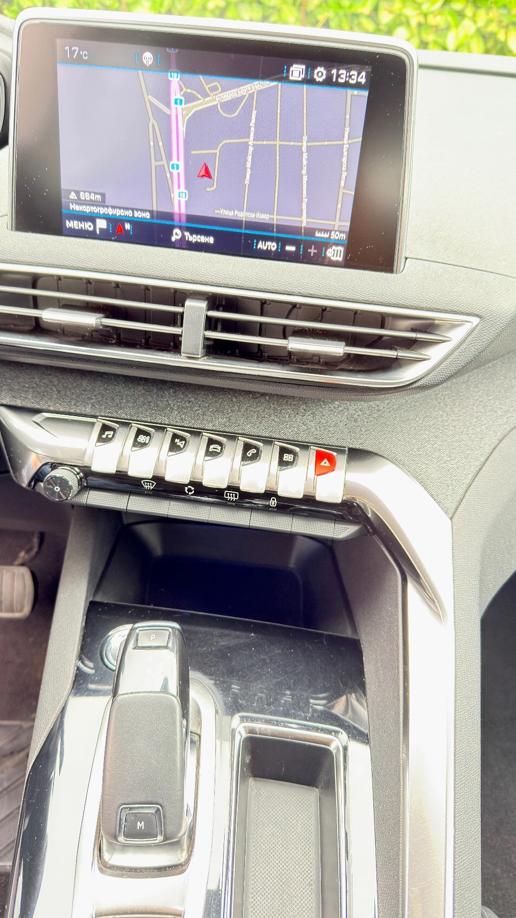 Peugeot 3008 1.2i Автомат EAT8 камера360 - изображение 10