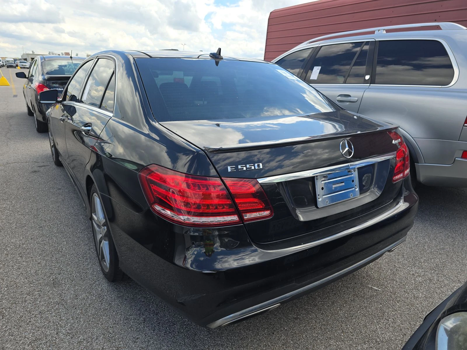 Mercedes-Benz E 500 4MATIC* KEYLESS* Blind Spot* Обдухване* harman/kar - изображение 4