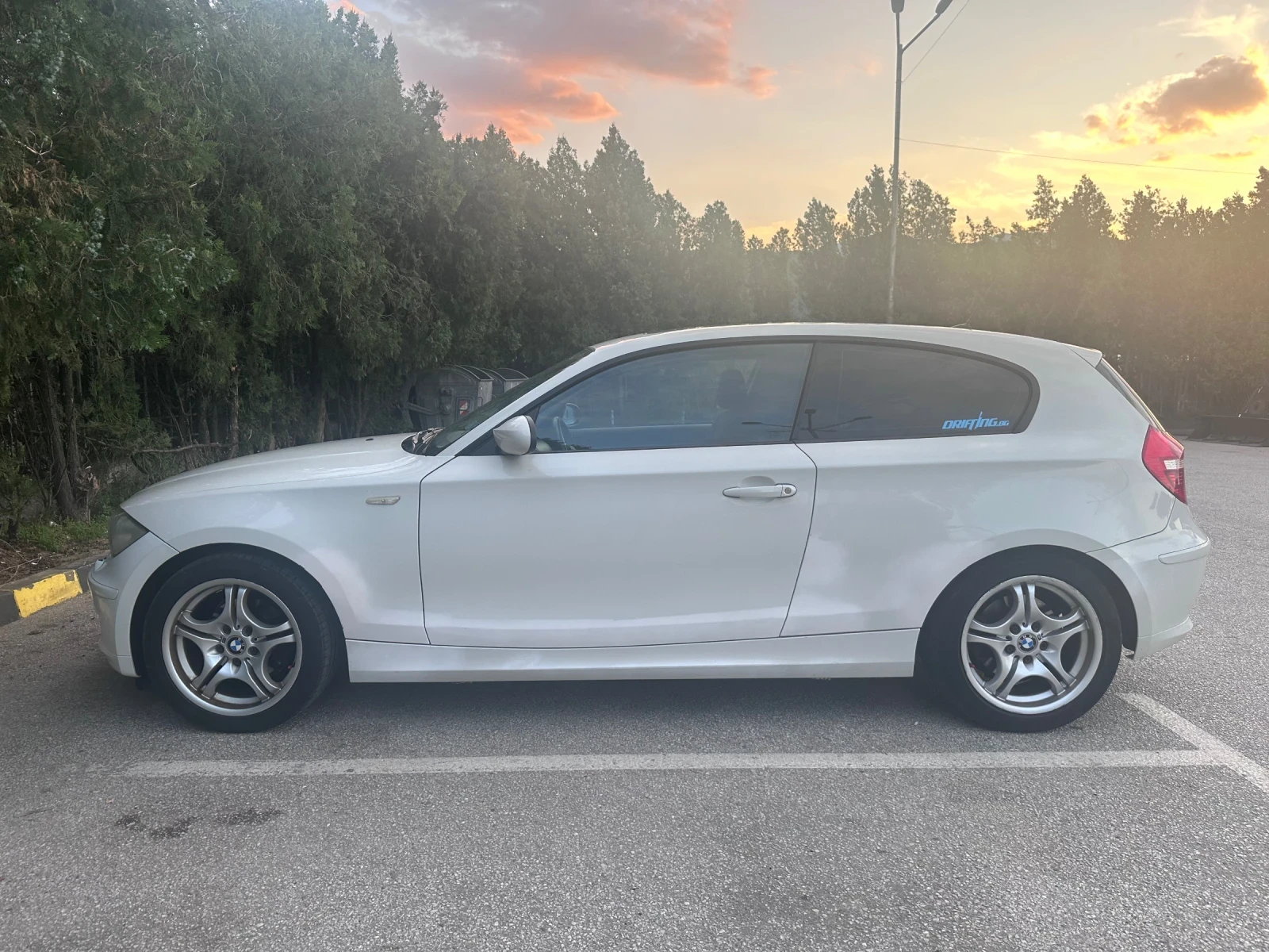 BMW 118  - изображение 10